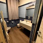 Hotel Confidence